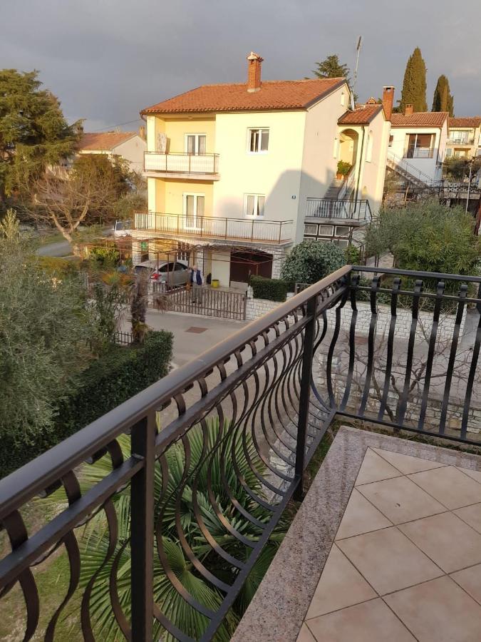 פורץ Apartment Mit Balkon מראה חיצוני תמונה